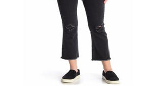 VIGOSS Women's Gwen Kick Flare Distressed Jeans Black Size 29