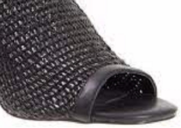 Steve Madden Women's Sweep Heeled Sandal Black Size -11 M