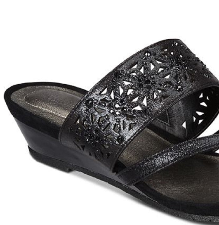 Kenneth Cole Reaction Women's Great Chime Sandal Black Size 7.5 M
