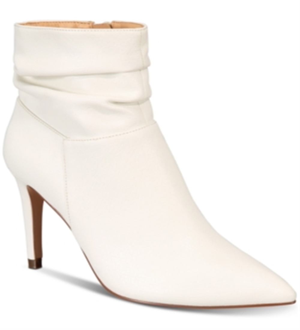 XoXo Women's Taniah Pointed Toe Ankle Fashion Boots White Size 11