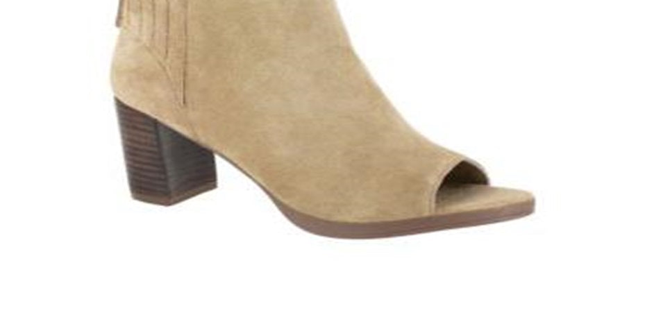 Bella Vita Women's Desert Lex Suede Bootie Beige  Size 9.5 W