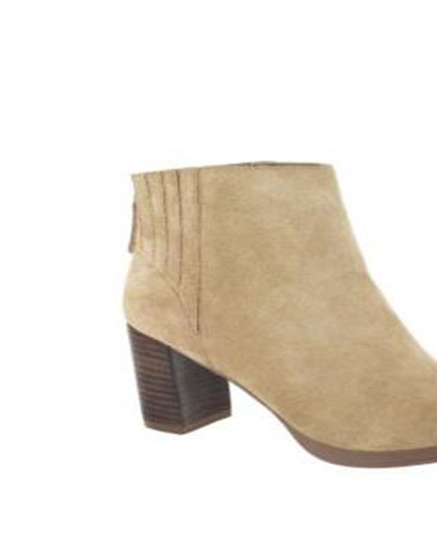 Bella Vita Women's Desert Lex Suede Bootie Beige  Size 9.5 W