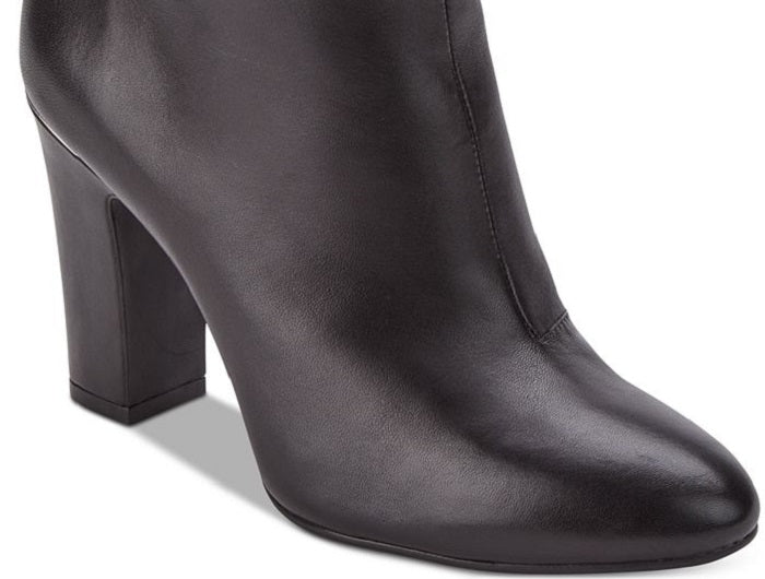 DKNY Women's Sabel Leather Almond Toe Ankle Fashion Boots Black Size 8