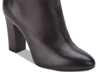 DKNY Women's Sabel Leather Almond Toe Ankle Fashion Boots Black Size 8