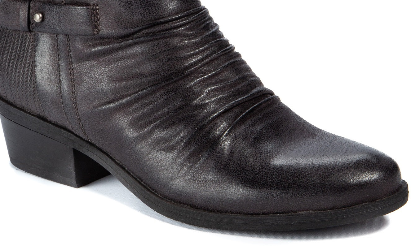 Baretraps Women's Georgina Slouchy Strappy Ankle Boots Gray Size 9.5M