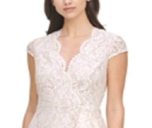 Vince Camuto Women's Lace Bodycon with Cap Sleeves and Scallop V Neck White Size 6