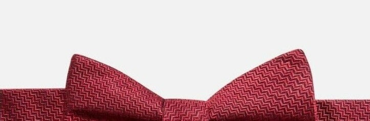 Ryan Seacrest Distinction Men's PT Kent Unsolid Solid Silk Chevron Bow Tie Red Size Regular