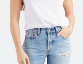 Levi's Women's Batwing Logo Cotton Cities T-Shirt White Size Medium