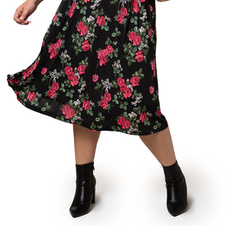 Leota Women's Short Sleeve Zoe Dress in Ruby Rose (Curve) BlacK