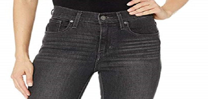 Levi's Women's 724 High Rise Straight Crop Ripped Jeans Black Size 33