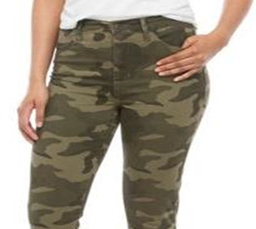 Celebrity Pink Junior's Camo Print High Rise Skinny Jeans Green Size 9