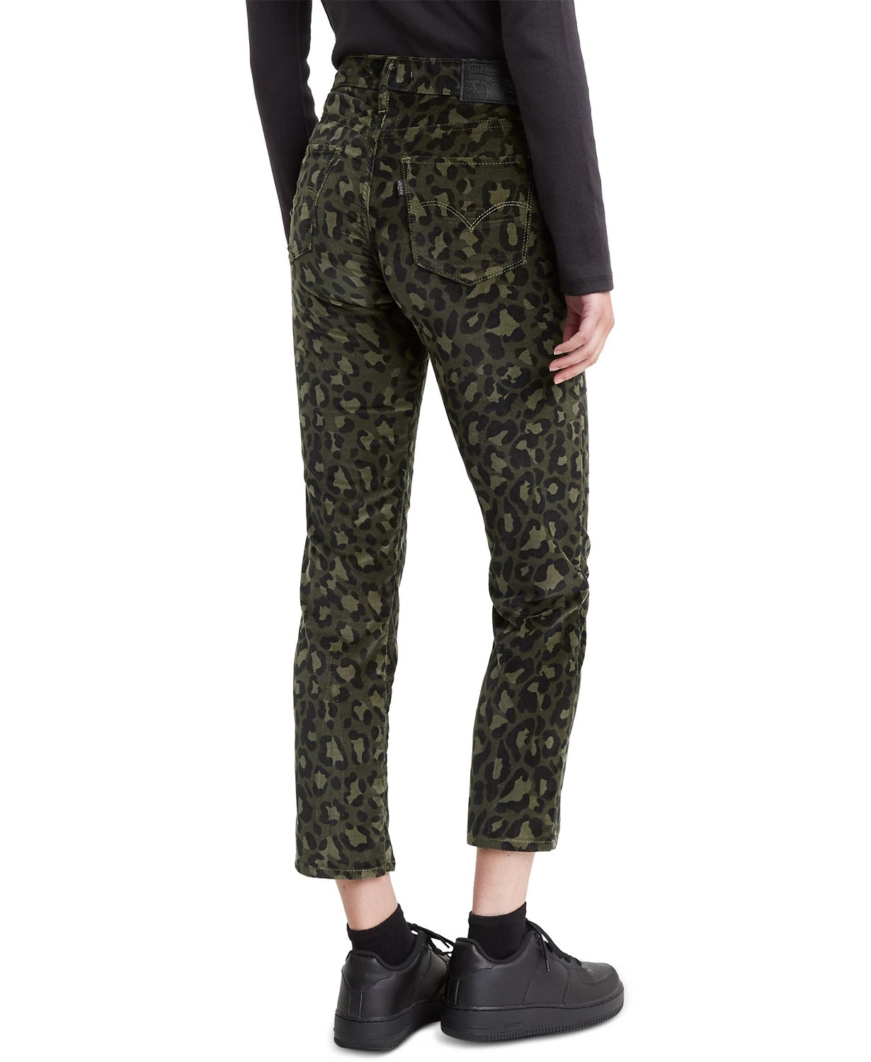 Levi's Women's Limited 724 Printed Cropped Straight-Leg Jeans Green Size 30