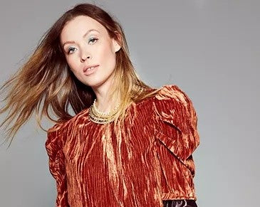 Leyden Women's Crushed Velvet Puff-Sleeve Top Medium Red Size Large