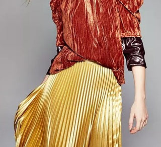 Leyden Women's Crushed Velvet Puff-Sleeve Top Medium Red Size Large