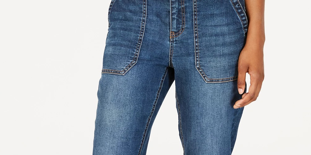 Vanilla Star Women's Ripped Cuffed Jeans Blue Size 7