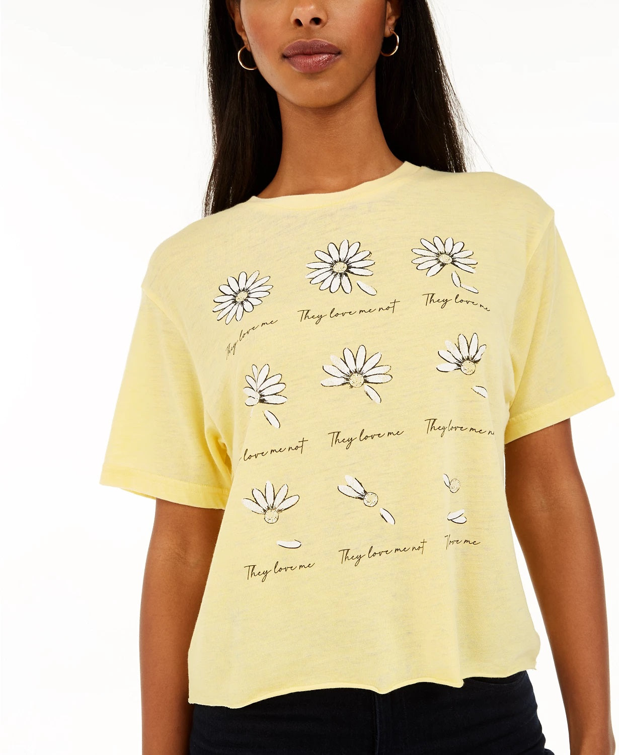 Rebellious One Junior's Daisy Cropped Graphic T-Shirt Yellow Size X-Large