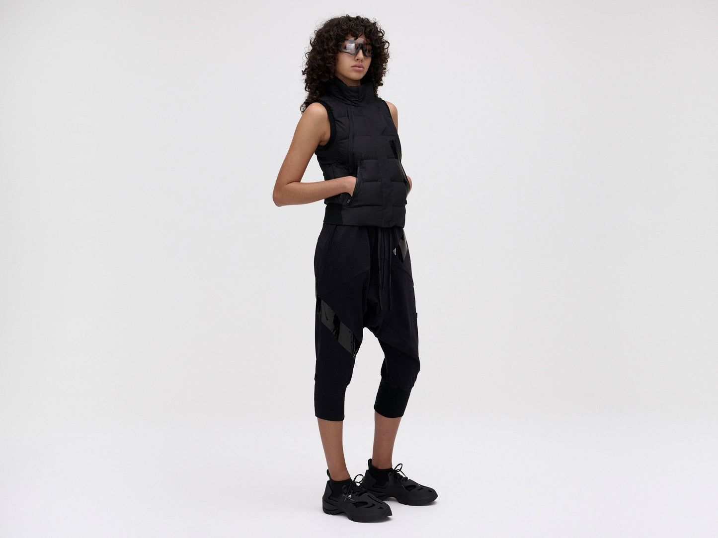 versa-down-jacket-black