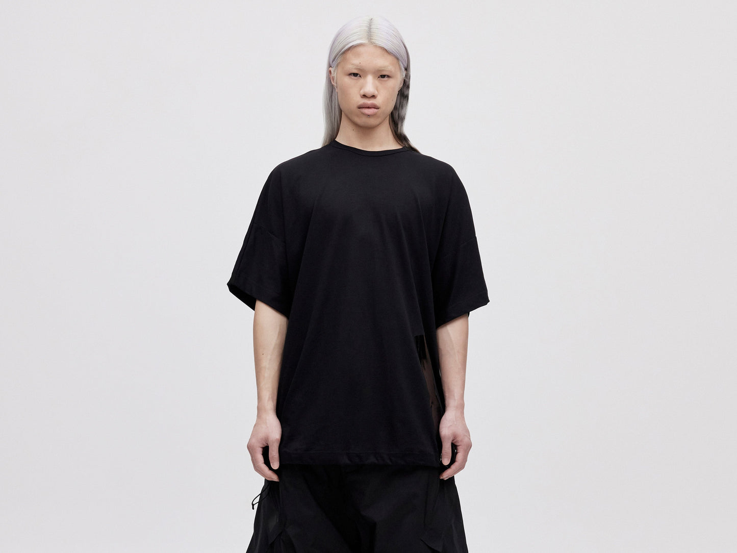 O.S Zip Back Tee - Black