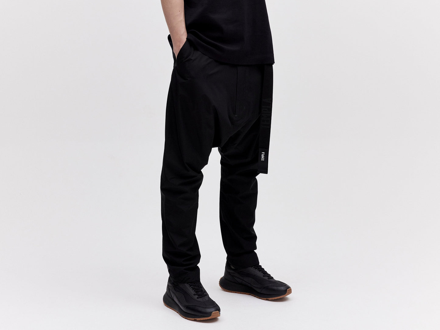 Dropped Crossover Pant - Black