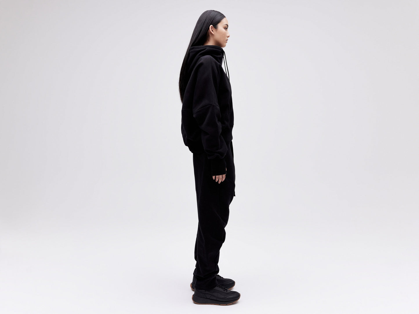 Cropped Hoodie - Black