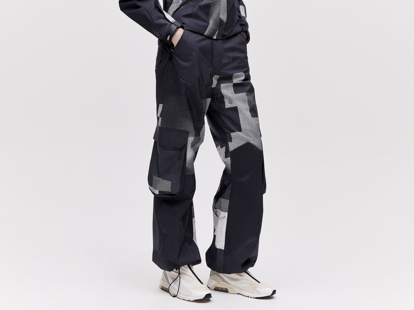 Crossover Cargo Pant - Dark Pixel