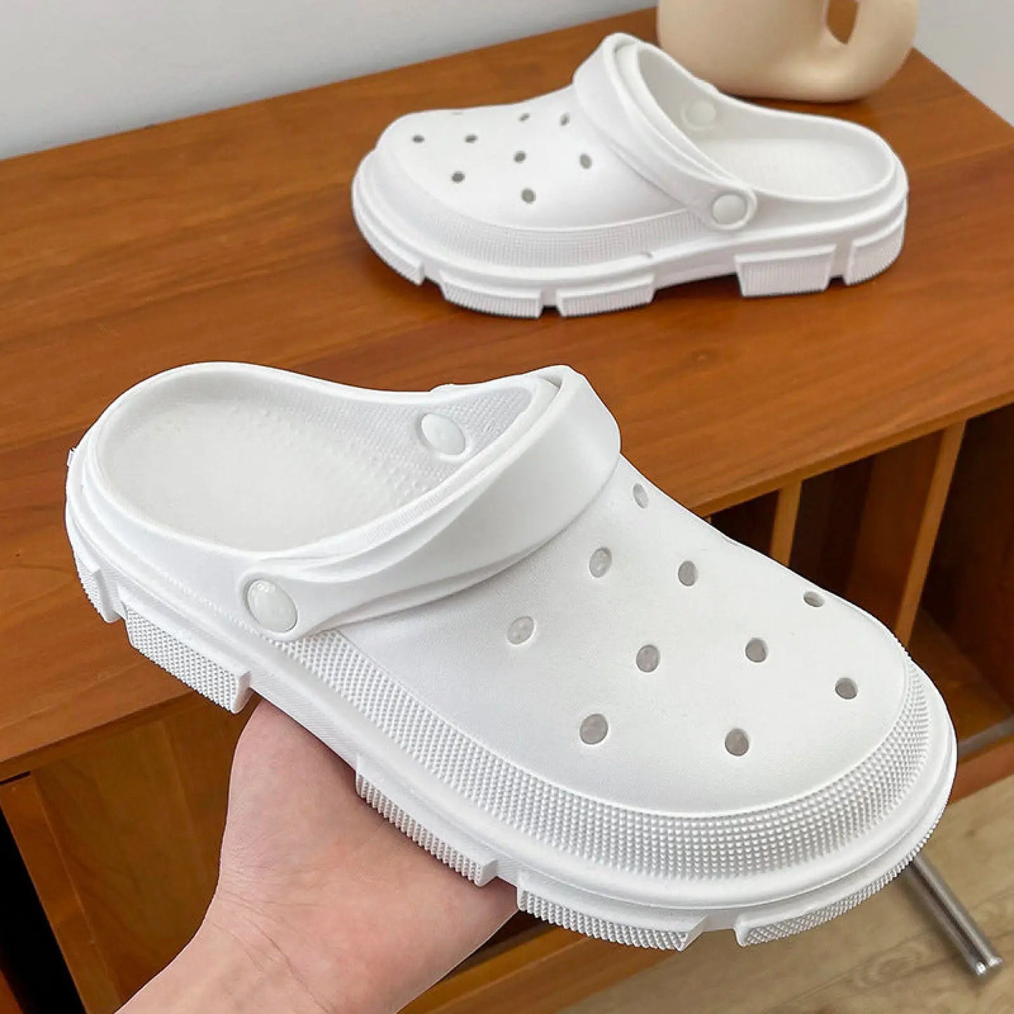 Unisex Lightweight Eva Garden Clogs and Beach Slippers