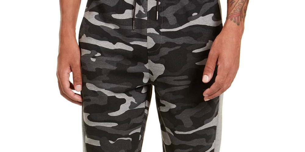 Ideology Men's Colorblocked Camo Joggers Black Size Small