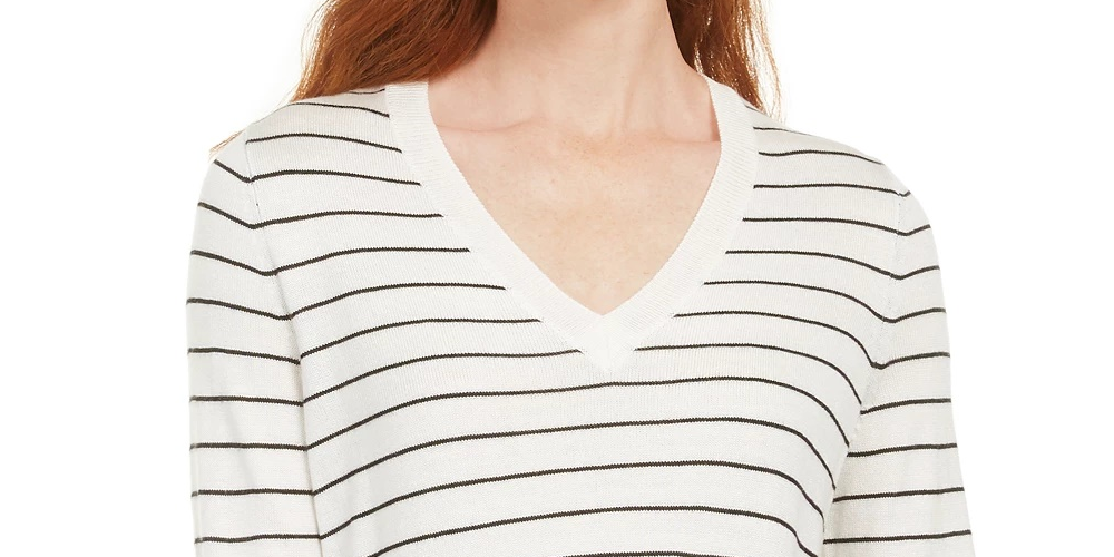 Maison Jules Women's Skinny Striped Pullover Sweater White Size Medium