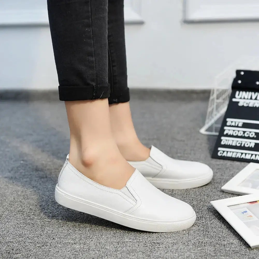 Women's Minimalist Korean Style Leather Slip-on Sneakers