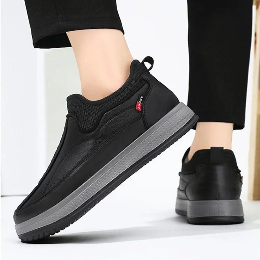 Men's Fleece Lined Slip on Winter Snow Boots