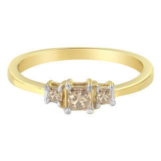 10K Yellow Gold 1/4 Cttw 4-Prong Princess-Cut Diamond 3 Stone Ring Band (L-M Color, I1-I2 Clarity) - Size 10