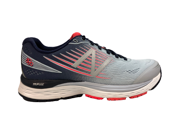 New Balance Women's 880 v8 Running Shoes Blue